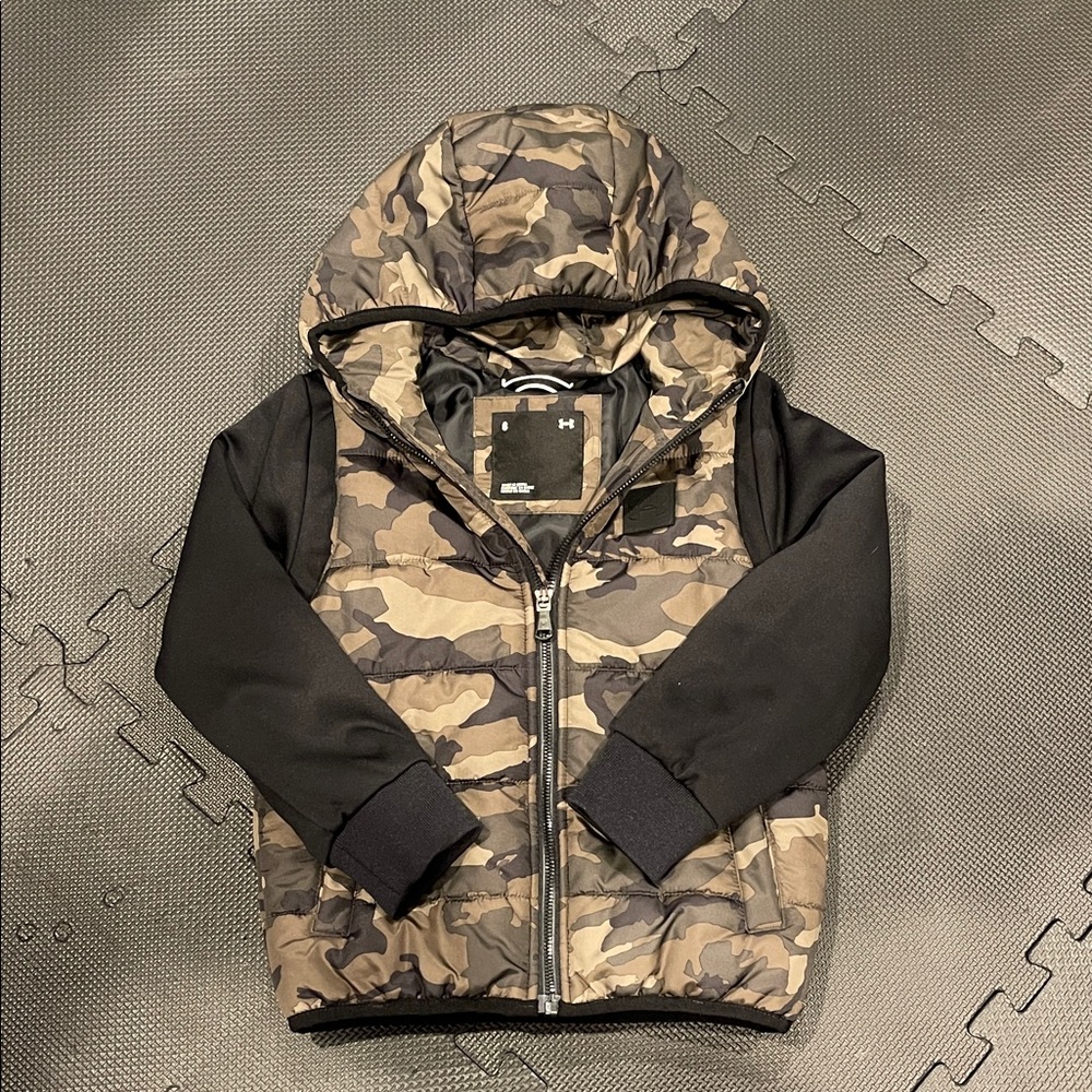 Under Armour Kids Camouflage and Black Puffer Jacket